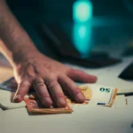 Percheziții la doi procurori din Constanța, într-un dosar de corupție