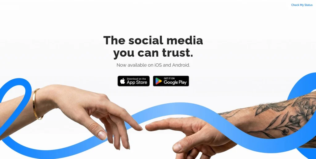 O nouă rețea socială intră pe piață: eYou Social e dezvoltată în România și vrea să rivalizeze cu Facebook și TikTok