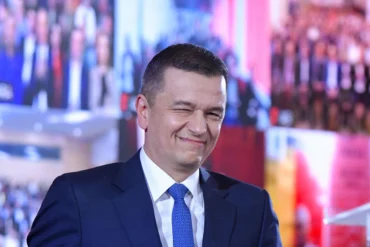 PSD are prima șansă să guverneze. Dacă nu reușește, abia atunci revin liberalii - Interviu video