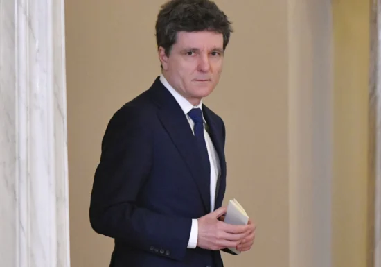 Paradoxul crizei politice: o situație care mulțumește pe toată lumea... deocamdată - <span style="color:#990000;">Interviu video</span>