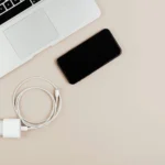 Bateria telefonului în 2026: Mai este sau nu un motiv de anxietate?
