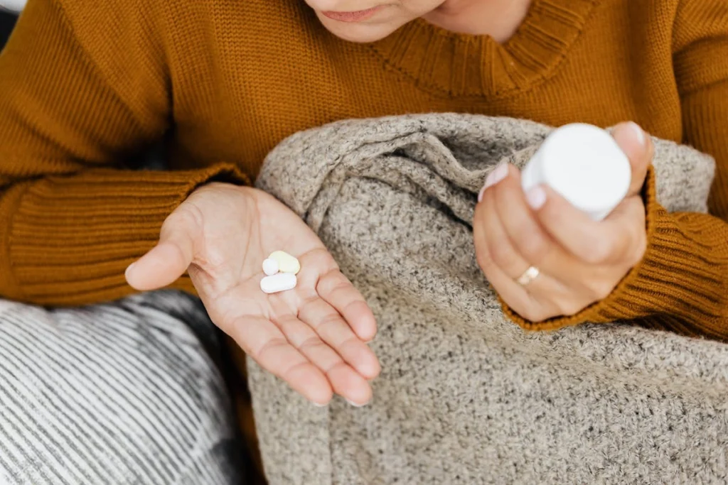 Ce vitamine sunt esențiale pentru alergii în 2026? 7 soluții naturale pentru confort respirator și echilibru zi de zi
