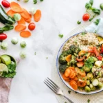 Ești la dietă și simți că stagnezi? Află cum îți sabotează glicemia silueta și oprește poftele de dulce cu un truc metabolic testat clinic!