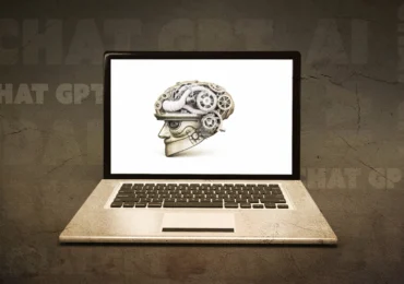 Cum recunoști un text scris de AI? „Vânătoarea” de autori suspectați că folosesc inteligența artificială