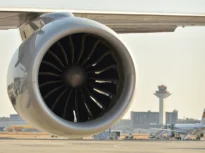 Ce planuri au companiile aeriene pentru criza kerosenului: Mai puține zboruri marți și miercuri, fără curse la prânz și eliminarea rutelor scurte