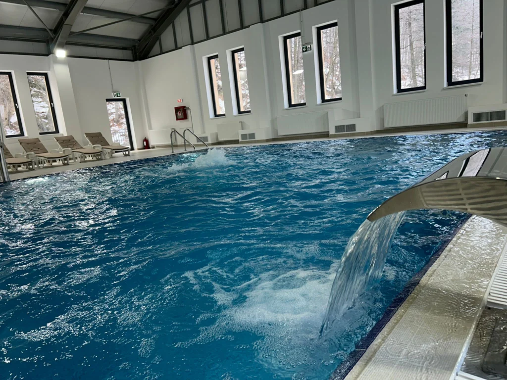 piscina complex balnear