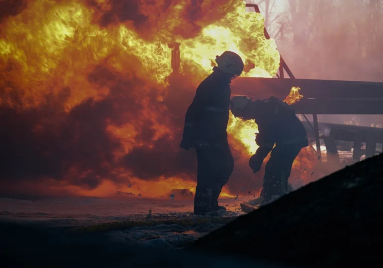 <span style="color:#990000;">Ziua 1554</span> Atac cu Storm Shadow la Sevastopol, explozii în 7 regiuni ruse. Băncile din Rusia trebuie să doboare singure drone. Ucraina are 500 de ținte pregătite în Belarus
