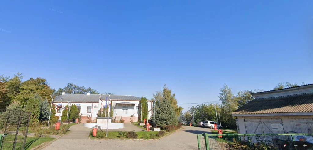 Primaria Hănești. Aici urmau să se instaleze b�