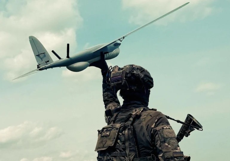 <span style="color:#990000;">Ziua 1558</span> O dronă a lovit centrala nucleară de la Zaporojie. SUA promit ajutor Ucrainei. Incidentul de la Galați, folosit pentru propagandă. Ucrainenii vor să producă rachete Patriot
