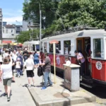 Eveniment inedit în Capitală, de Ziua Copilului: Peste 2.000 de bucureșteni au venit la Parada Tramvaielor (Foto)