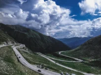 Se redeschide Transalpina: Șoferii vor putea circula doar ziua și cu maximum 30 km/h