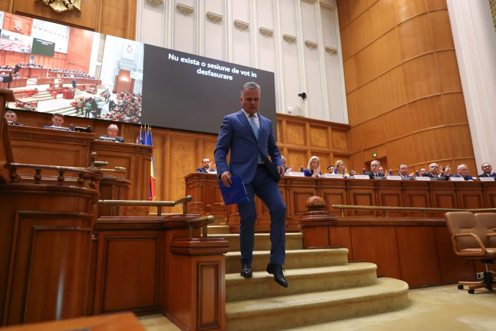 Vot Adrian Veștea