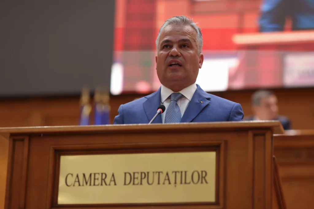 Vot Adrian Veștea