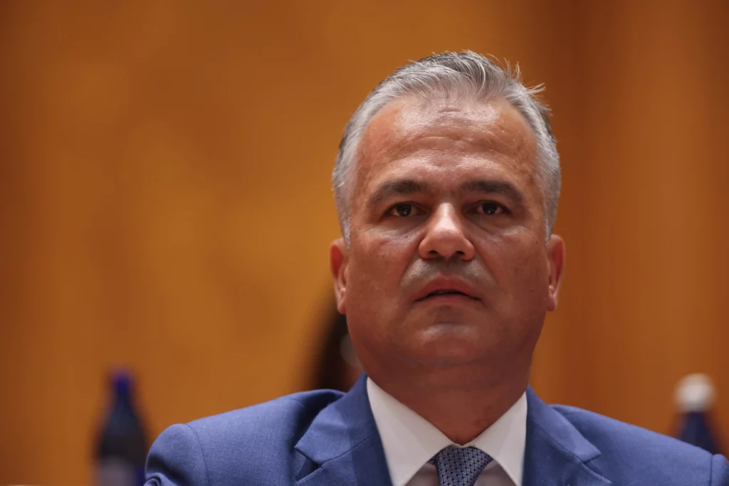 Presa internațională, despre respingerea Guvernului Veștea: Criza politică se adâncește, perspectiva unor alegeri anticipate crește