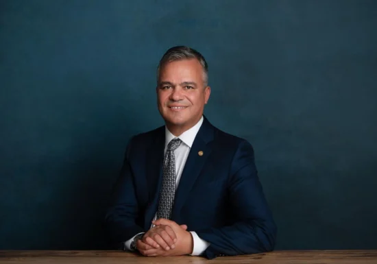 Veștea nu candidează la șefia PNL și va contesta Congresul