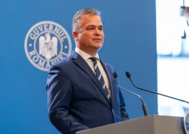 Presa locală scria încă din aprilie că Adrian Veștea, un apropiat al lui Hubert Thuma, era pregătit pentru funcția de premier