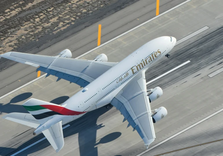5 avioane Airbus A380 au nevoie de inspecții urgente: S-au găsit fisuri în aripile unei aeronave