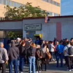 Protest la Fabrica de Arme Cugir. Sindicatul amenință cu blocarea producției: Aproape 470 de angajați vor ajunge la salariul minim (Video)