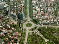 Revolut caută sediu central în București și va angaja încă 130 de oameni. A ajuns la 4,8 milioane de clienți în România