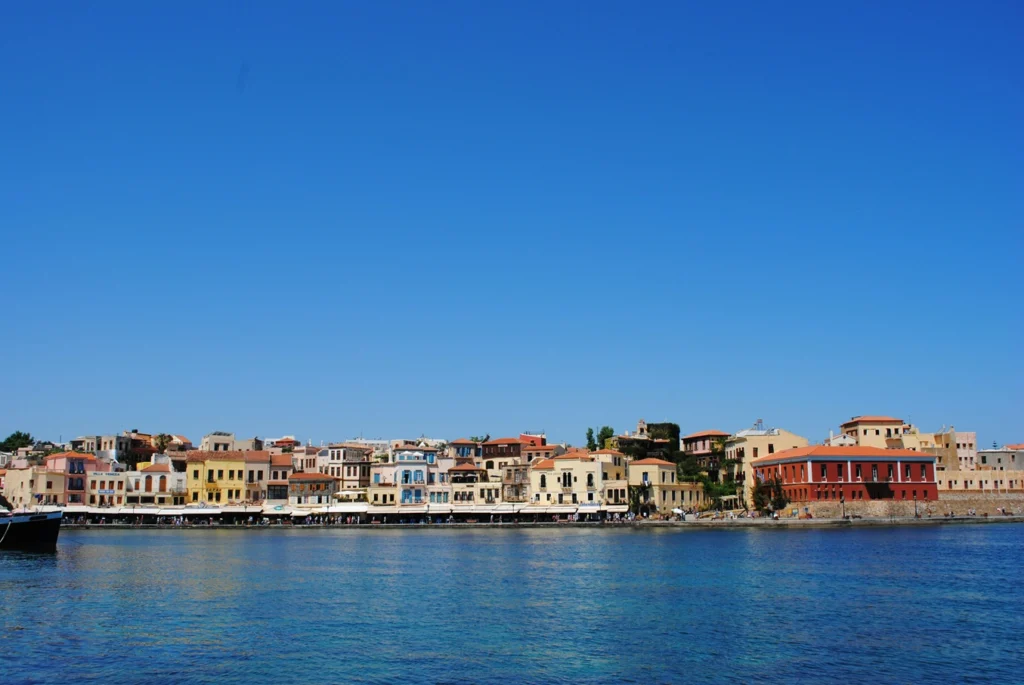 Două cutremure au lovit în 6 minute Creta