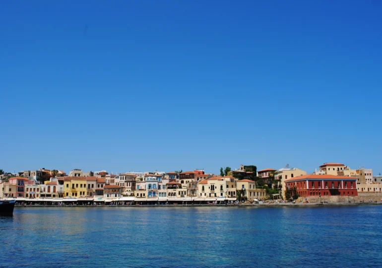 Două cutremure au lovit în 6 minute Creta