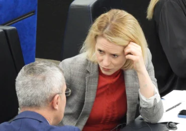 Drona de la Galați a ajuns în Parlamentul European. Românii au acuzat Rusia și au spus că țara noastră a fost ținta unui atac ostil. Nu și Șoșoacă!