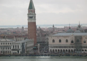 Noul primar al Veneției vrea să crească taxa turistică la 50 de euro