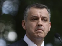 Când a aflat Tomac că Adrian Veștea va fi desemnat premier și a cui a fost decizia să-și depună mandatul