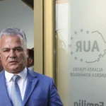 Guvernul Veștea a picat la scor: doar 189 de voturi „pentru” (Foto&Video)