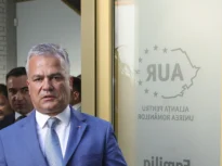 Guvernul Veștea a picat la scor: doar 189 de voturi „pentru” (Foto&Video)