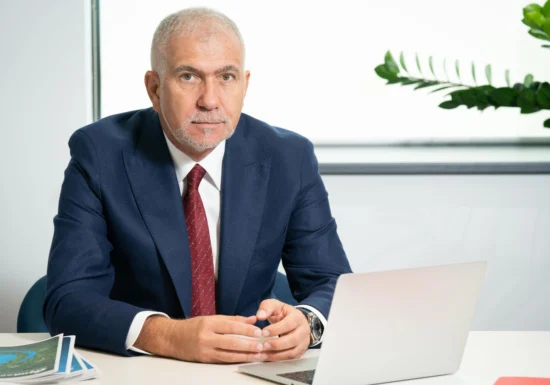 <span style="color:#990000;">Când viitorul contează</span> Mădălin Mihailovici, CEO Veolia România: Securitatea de mediu se construiește prin infrastructură care reduce risipa, recuperează și reutilizează resurse și scade dependența de surse externe de energie