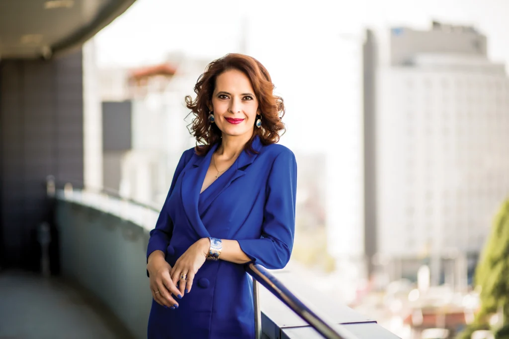 Mara Cristea, noul CFO și Director General Adjunct al Intesa Sanpaolo Bank România
