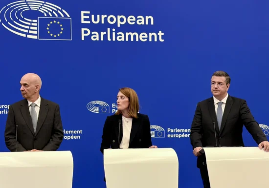Prețul valizei de cabină, reglementat de UE după 13 ani de negocieri. Nu e cum vă așteptați