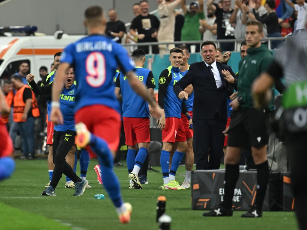 FCSB l-a readus a patra oară la echipă pe Thomas Neubert