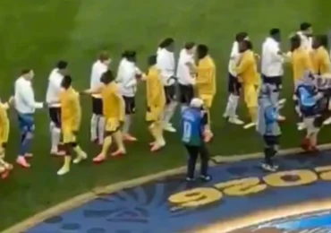 Moment tensionat la Cupa Mondială: Un englez a refuzat să dea mâna cu adversarul