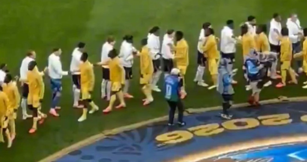 Moment tensionat la Cupa Mondială: Un englez a refuzat să dea mâna cu adversarul