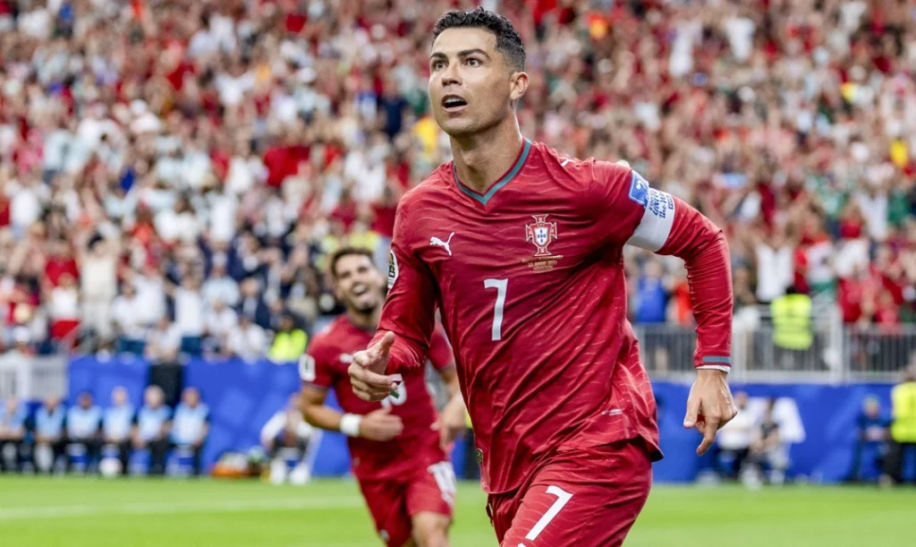 Cristiano Ronaldo, întrebat despre Lionel Messi: Răspunsul sec al portughezului
