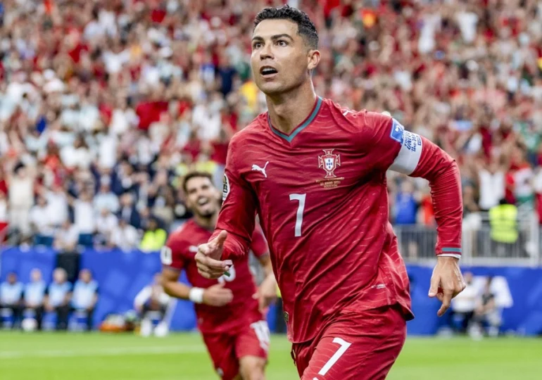 Cristiano Ronaldo, întrebat despre Lionel Messi: Răspunsul sec al portughezului