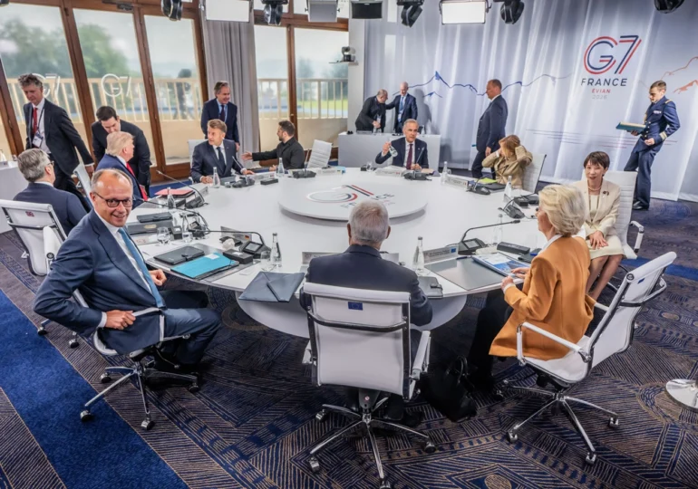 Summit G7: Zelenski s-a întâlnit cu Trump și i-a cerut licența pentru sistemele Patriot
