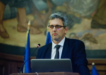 Economistul-șef al BNR: România are nevoie de un pact care să limiteze inflația și deficitul