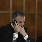 Veștea l-a sunat și i-a scris lui Bolojan, dar nu a primit răspuns. Ședință crucială la PNL, fără Ciucu