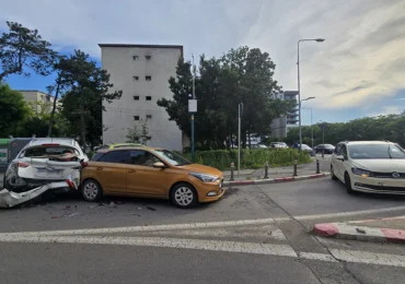 Momentul în care un TIR este scăpat de sub control în Constanța: a lovit un autobuz și opt mașini. Două persoane au fost rănite (Video)