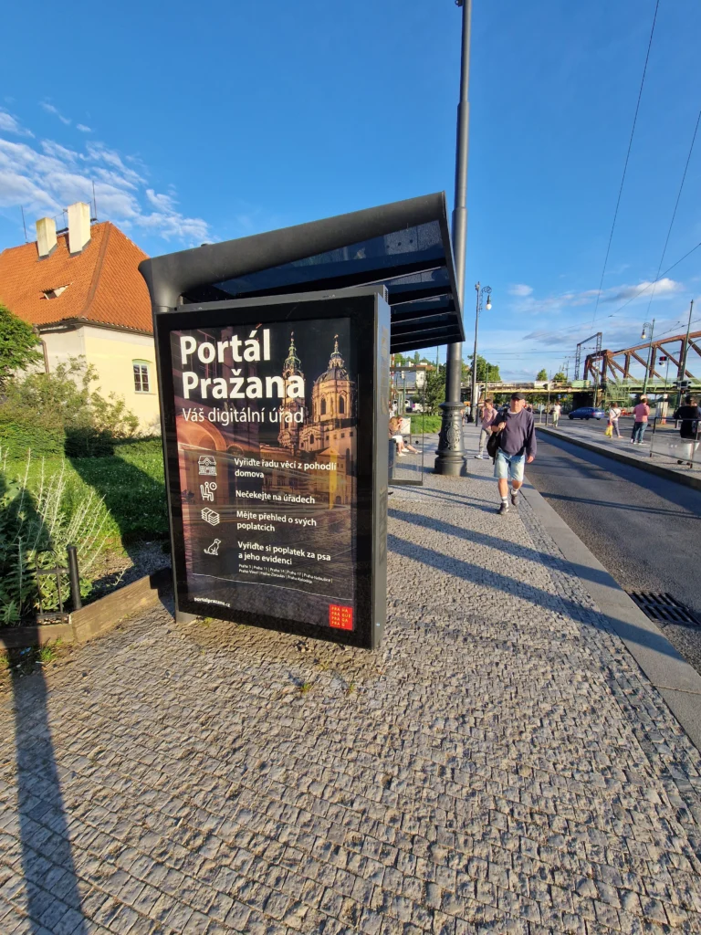 acoperiș opac Praga