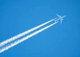 Industria aviatică admite eșecul: ținta „zero emisii” devine tot mai imposibilă