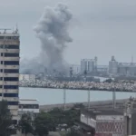 Explozia din Portul Constanța a distrus o hală. MApN aruncă pisica: Autoritatea Navală Română trebuia să detecteze drona