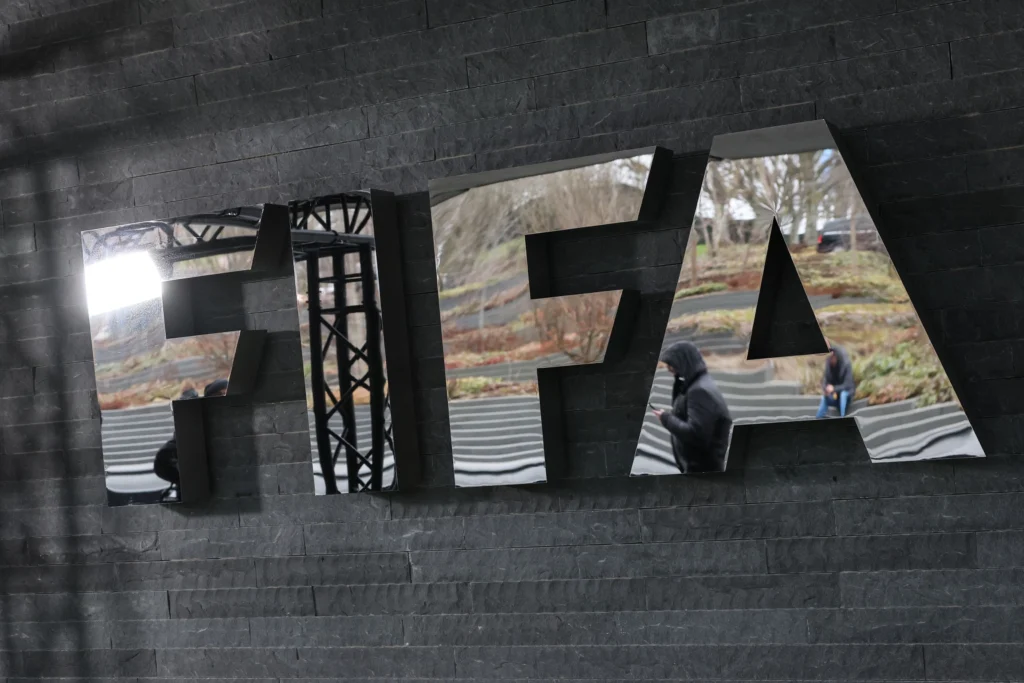 FIFA impune un nou regulament pentru transferuri din 2027