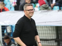 Farul schimbă antrenorul după salvarea de la retrogradare