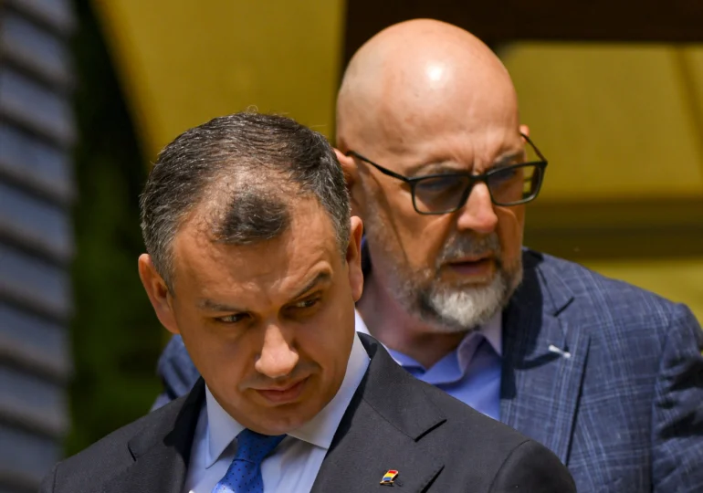 Guvernul PSD-tehnic al lui Eugen Tomac a eșuat. Nicușor Dan să se ducă la Grindeanu