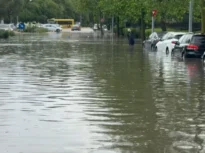 Precipitații extreme în două județe: peste 200 l/mp în 24 de ore. Riscul de inundații rămâne ridicat