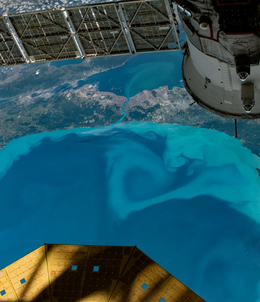marea neagra turcoaz 4 foto nasa